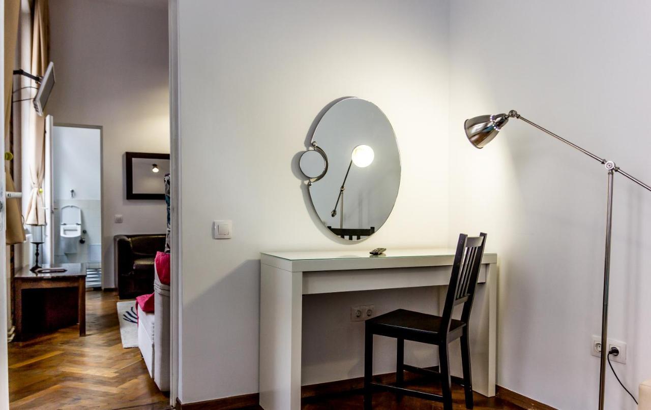 Premium Apartments Braşov Exteriör bild