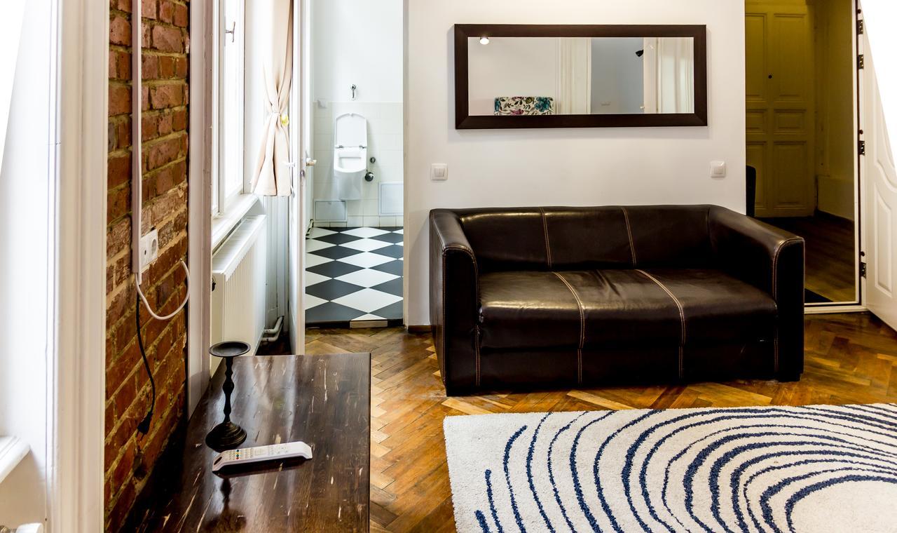 Premium Apartments Braşov Exteriör bild